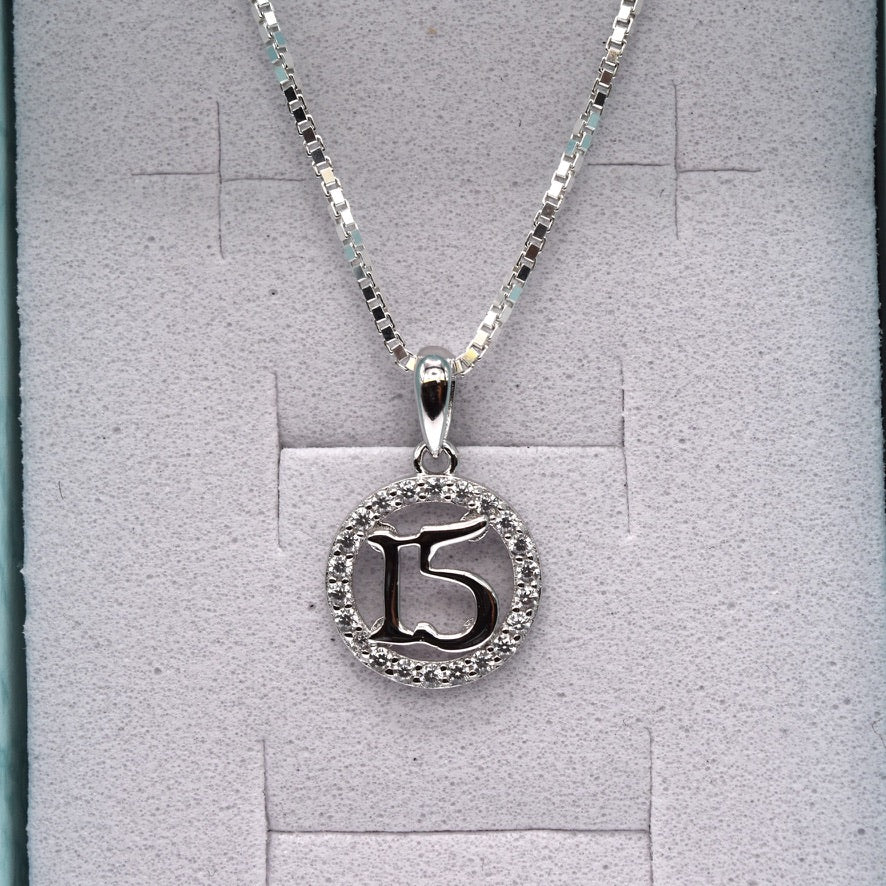 Quinceañera Jewelry Set: Circle-Shaped 925 Sterling Silver with '15' & Colorless CZ – The Perfect Gift!