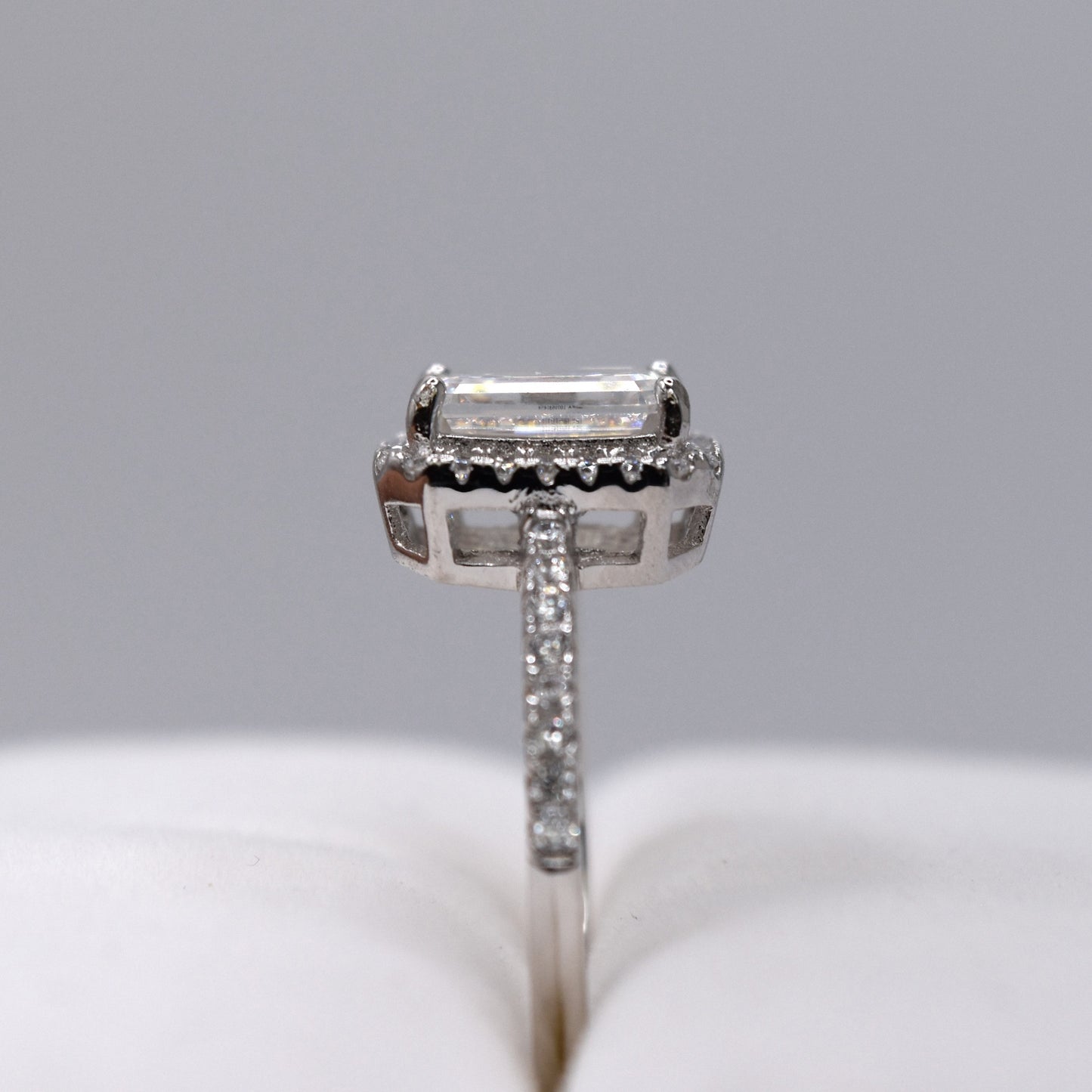 2ct Cushioned Emraled -Cut Moissanite Engagement Ring with Pave Band