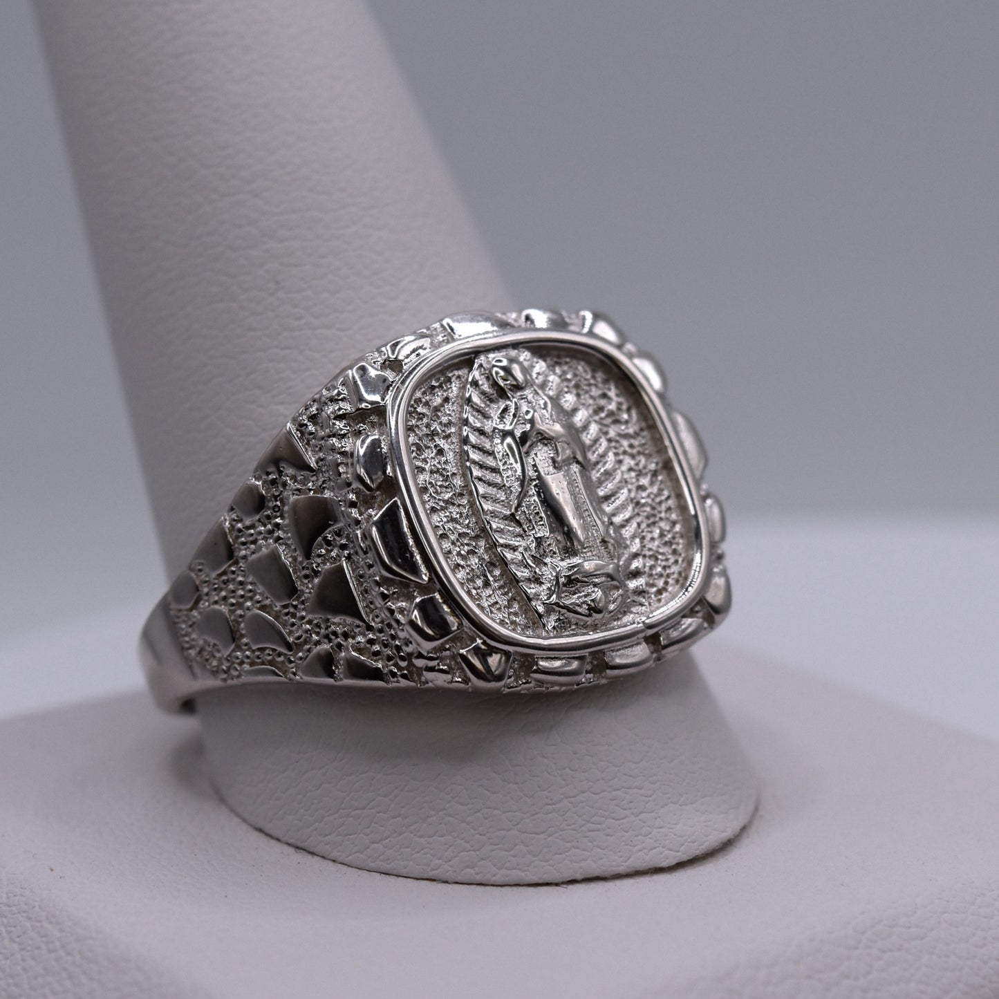 Men’s Virgin Mary Ring in 925 Sterling Silver – Religious Statement Ring for Him – Catholic Gift for Faithful Men