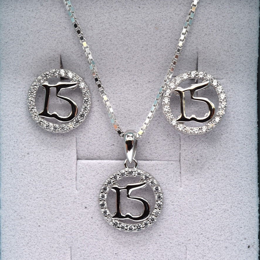 Quinceañera Jewelry Set: Circle-Shaped 925 Sterling Silver with '15' & Colorless CZ – The Perfect Gift!