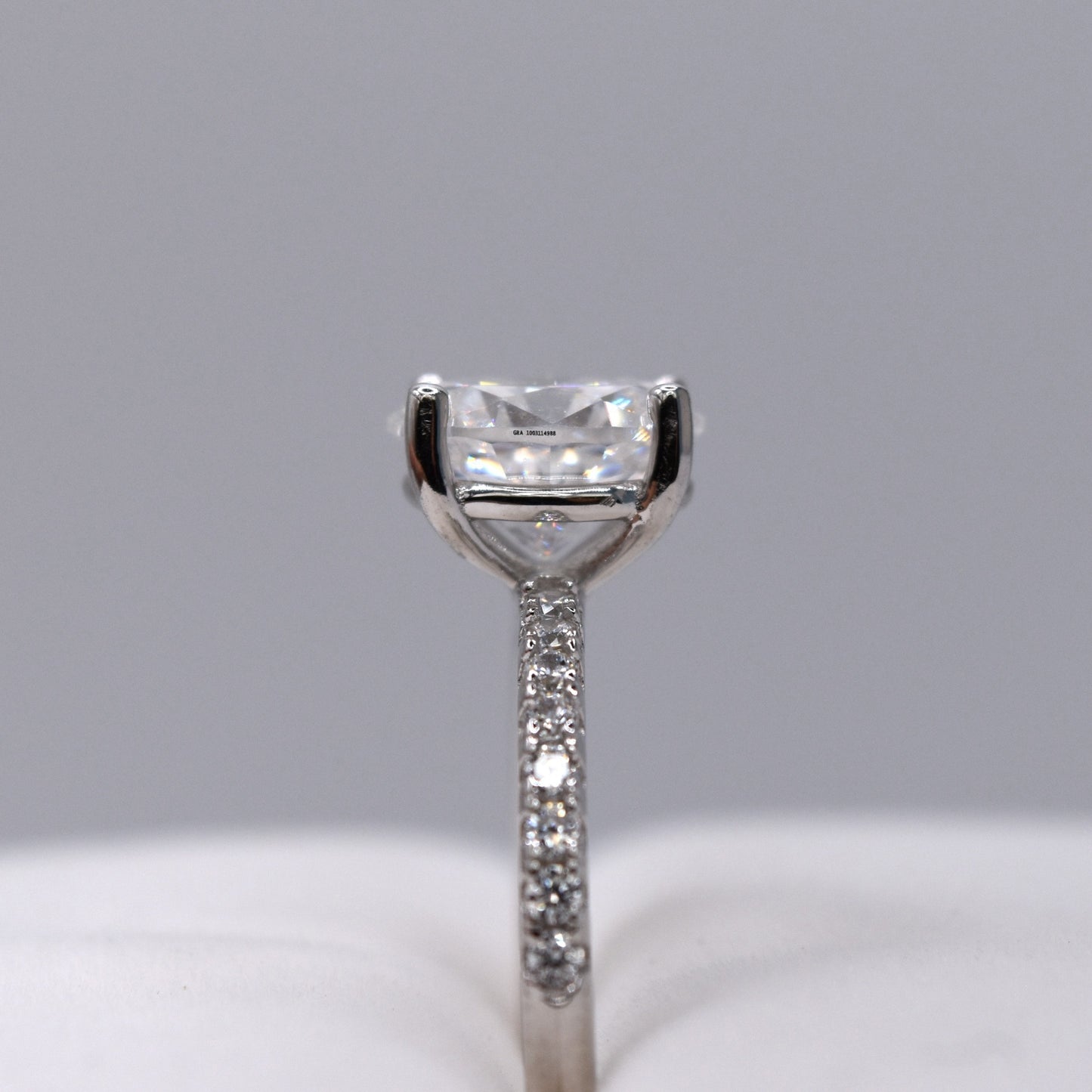 2ct Oval-Cut Moissanite Engagement Ring with Pave Band