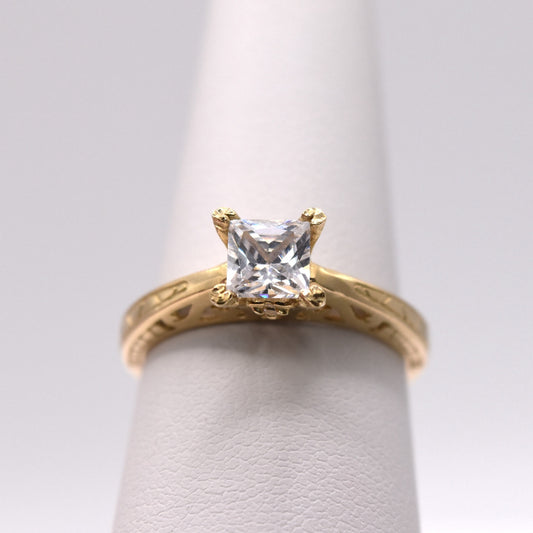 Princess Cut Solitaire Engagement Ring - Vintage Detail Gold Ring