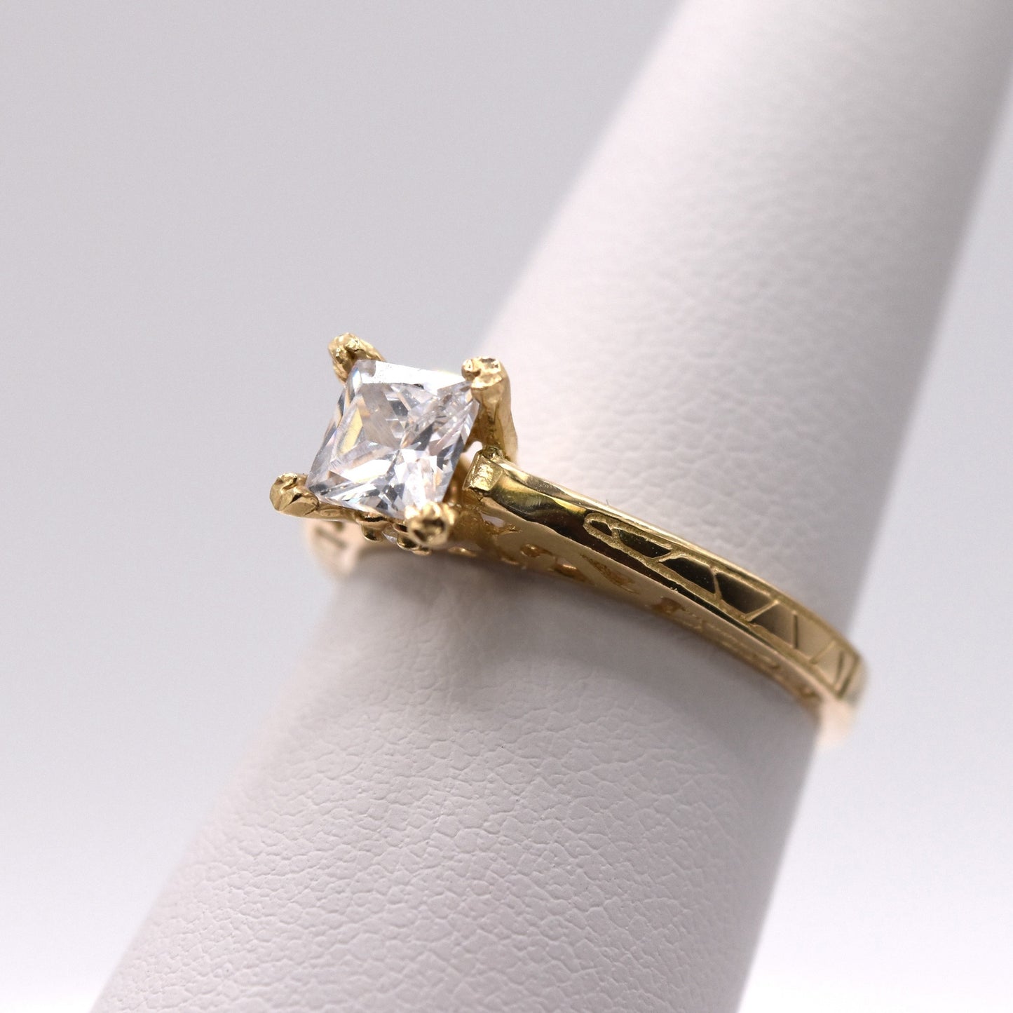Princess Cut Solitaire Engagement Ring - Vintage Detail Gold Ring